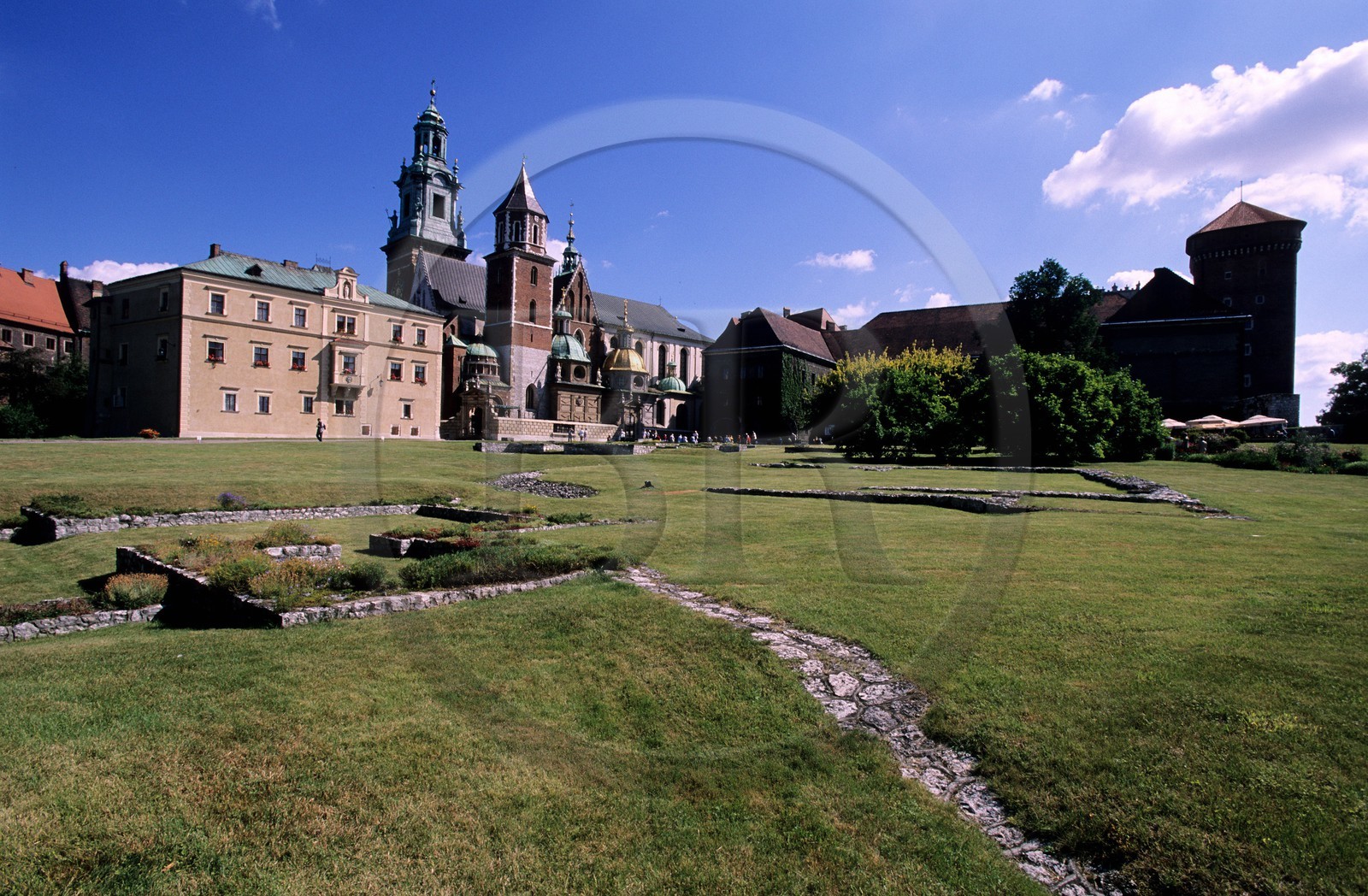 Pologne, région de la Petite-Pologne, Cracovie, la Cathédrale dans l' enceinte du château royal sur la colline de Wawel