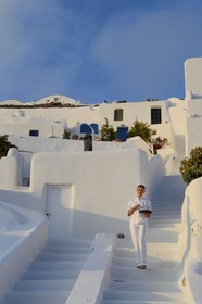 Grèce, Les Cyclades, mer Égée, île de Santorin (Thira ou Théra), village de Oia, l'hôtel Relais & Châteaux Kirini Suites & Spa