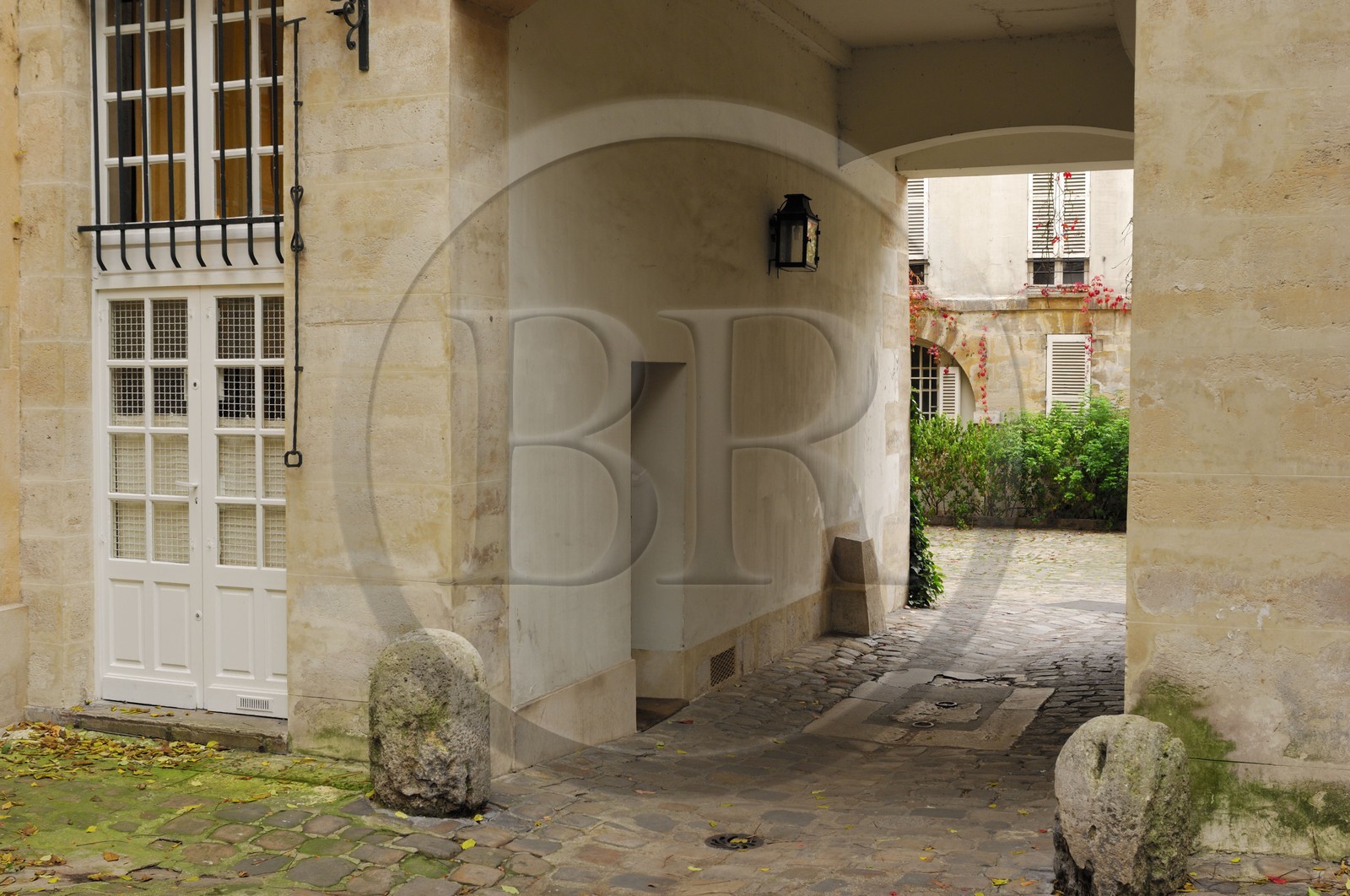 France, Paris (75), La cour de Rohan, derrière la cour du Commerce Saint André