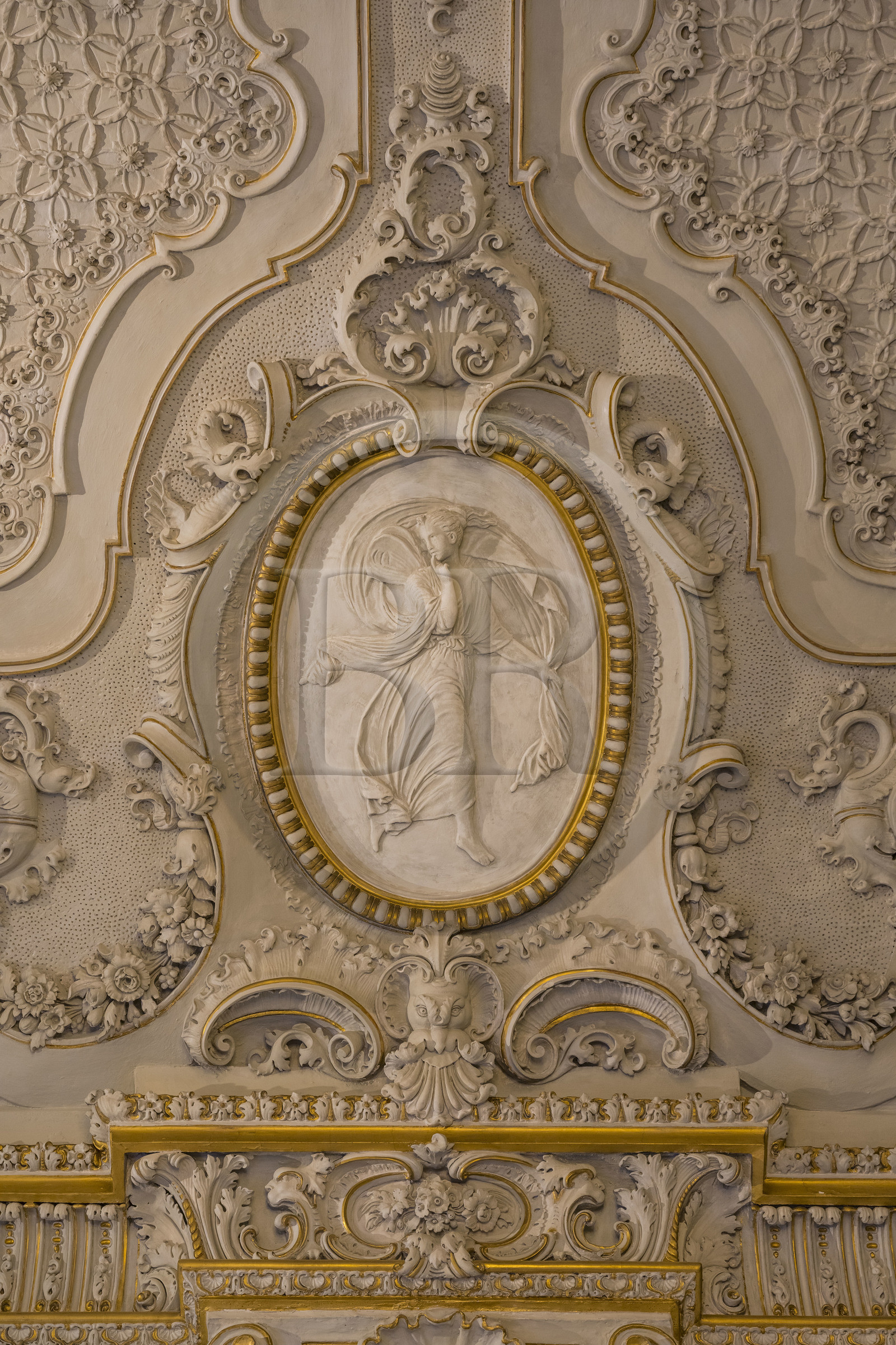 Italie, Ligurie, Gênes, palais des Rolli classés Patrimoine Mondial de l'UNESCO, le palazzo Interiano Pallavicino construit en 1567, plafond décoré en stuc