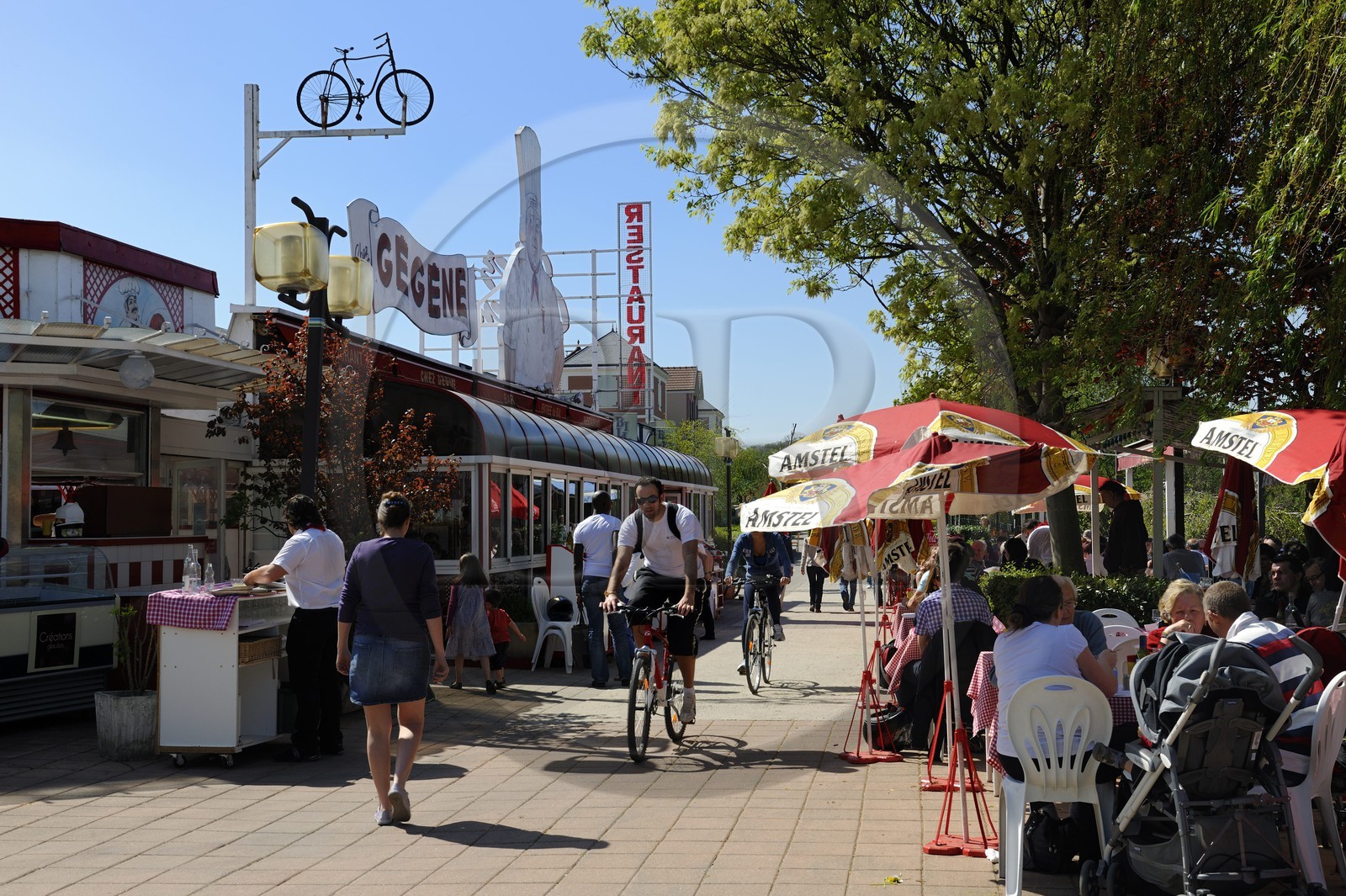 France, Val-de-Marne (94), les bords de Marne, Joinville-le-Pont, , la guinguette Chez Gégéne
