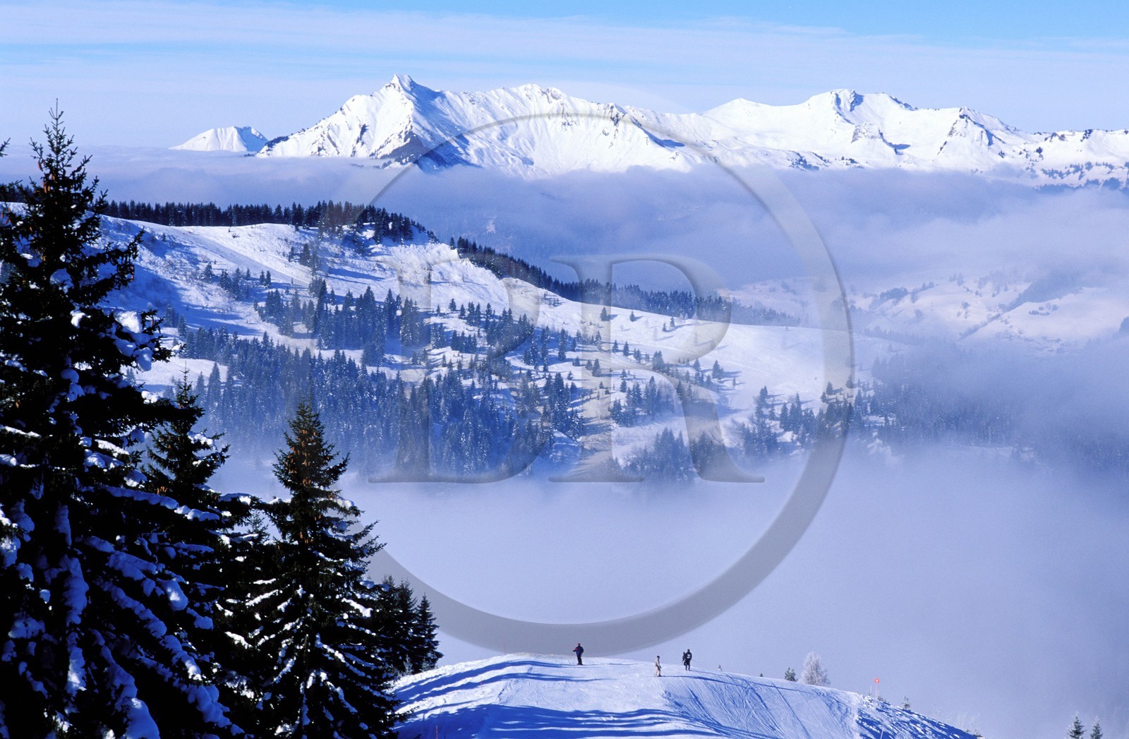 France, Haute Savoie, les Portes du soleil (doors of the sun) area wintertime, Morzine and les Gets ski resort
