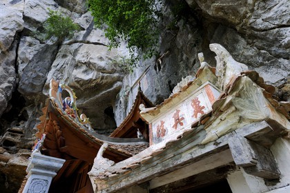 Vietnam, province de Ninh Binh, pagode partiellement troglodytique de Bich Dong, deuxième temple