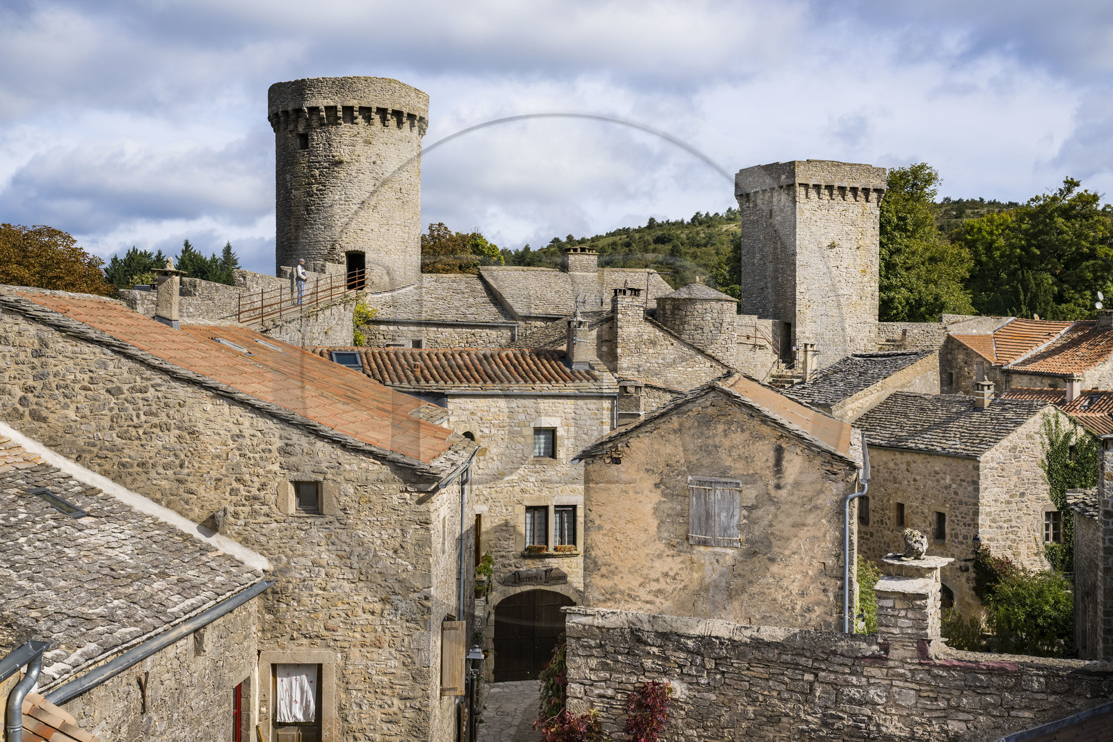 France, Aveyron (12), Causses et les Cévennes, paysage culturel de l'agro-pastoralisme méditerranéen, classés Patrimoine Mondial de l'UNESCO, La Couvertoirade, labellisé Les Plus Beaux Villages de France, village fortifié sur le plateau du Larzac
