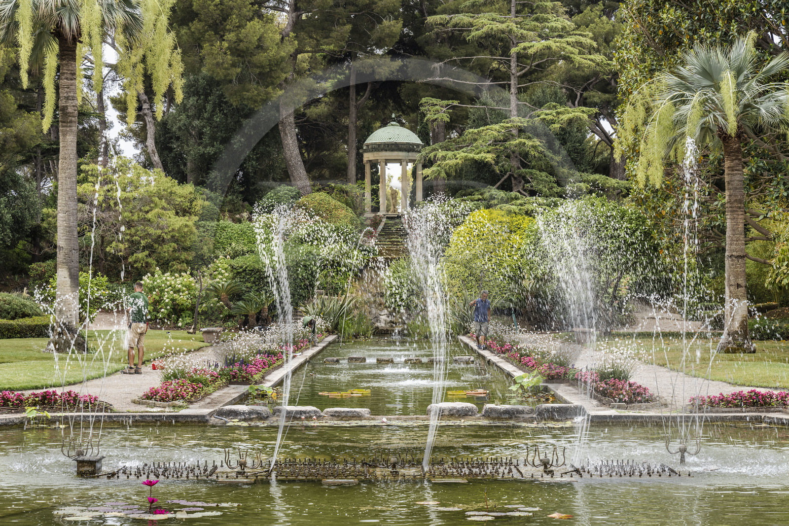 France, Alpes-Maritimes, Saint Jean Cap Ferrat, Villa and Gardens Ephrussi de Rothschild, the large basin with water games overlooked by the temple of Love