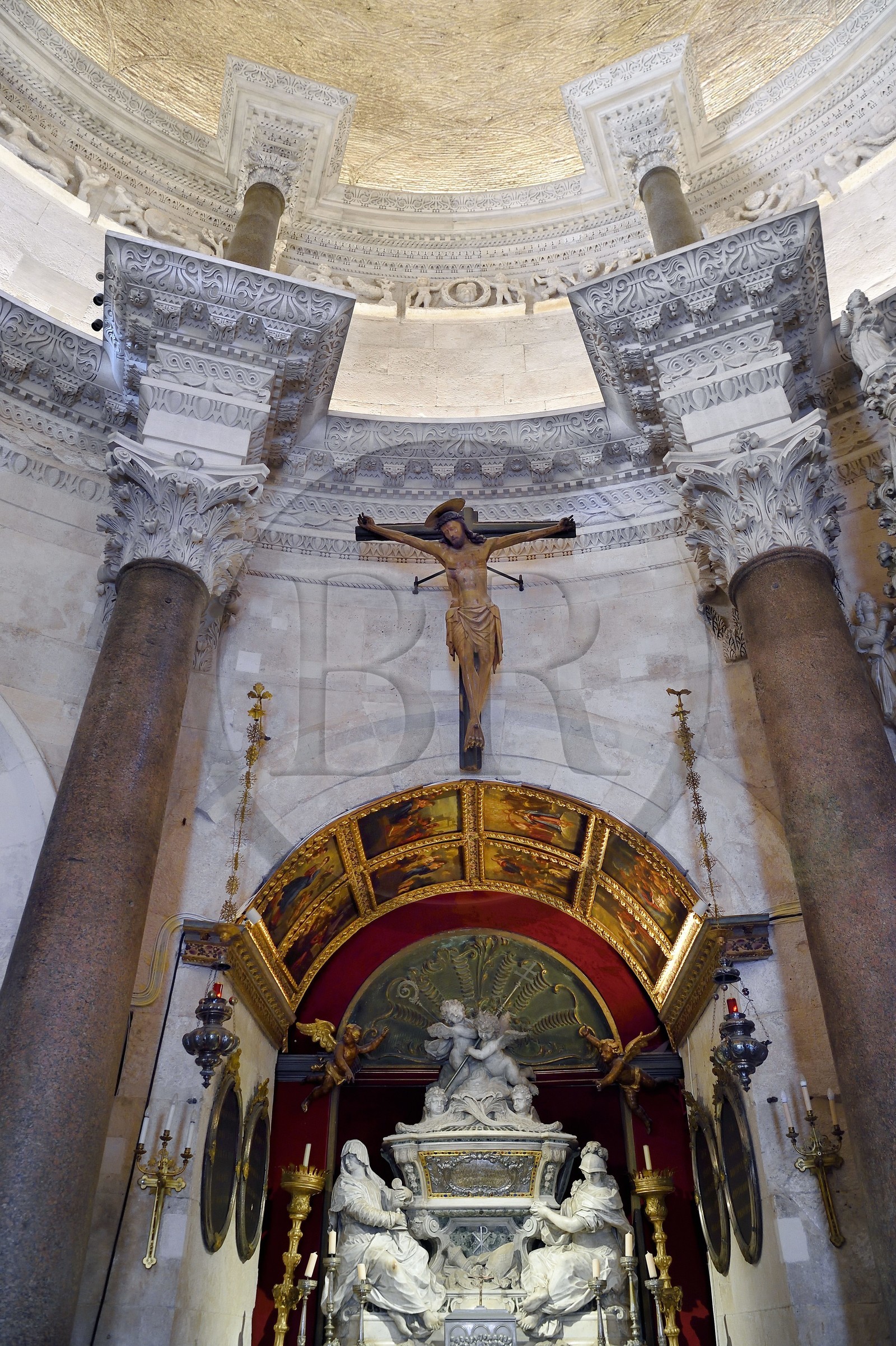 Croatie, Dalmatie, cote dalmate, Split, vieille ville romaine classée Patrimoine Mondial de l'UNESCO, palais de Dioclétien, la cathédrale Saint-Domnius construite dans l'ancien mausolée de l'empereur romain Dioclétien