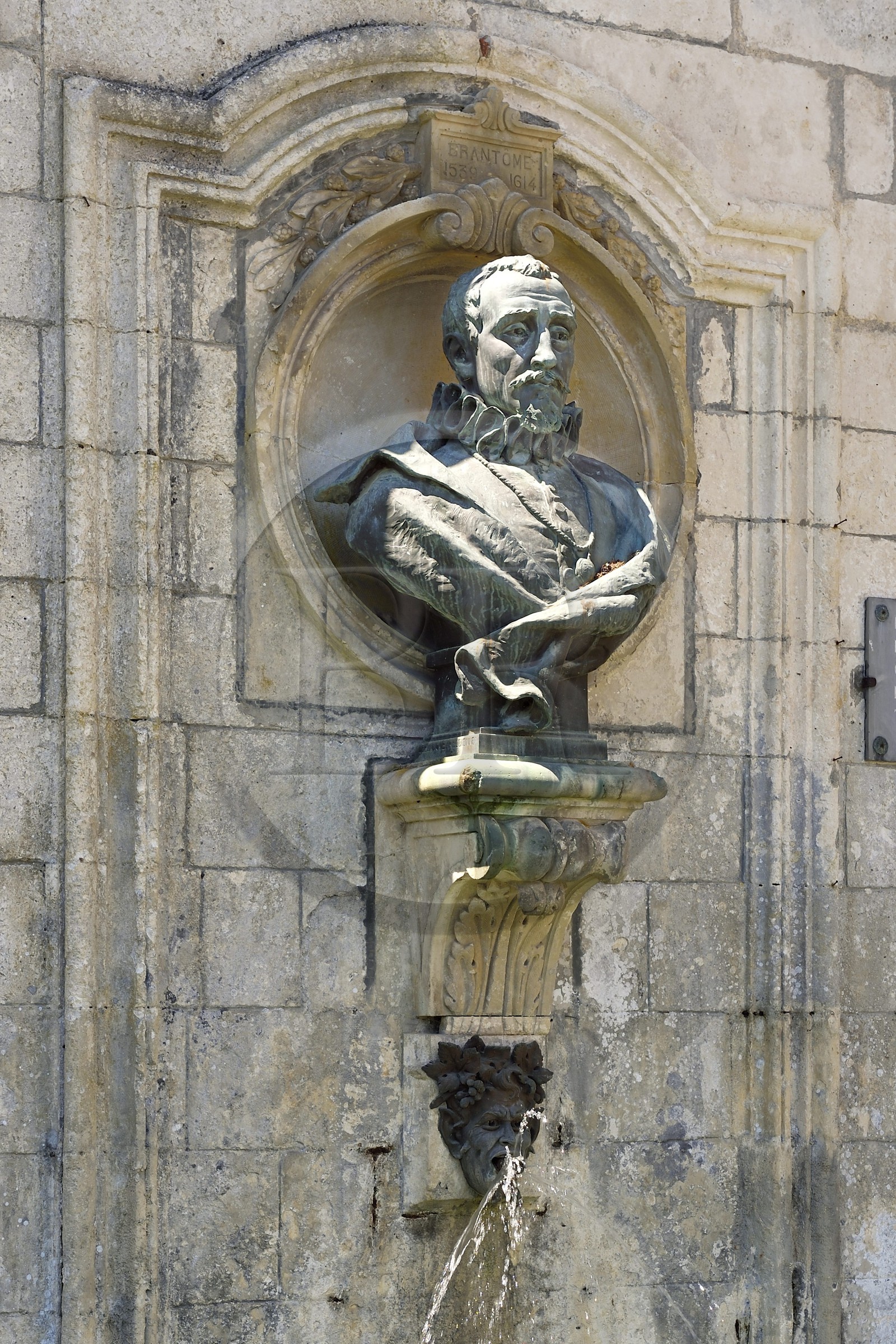 France, Dordogne, Brantome,  Pierre de Bourdeille (known as Brantome) bust on the Medici Fountain