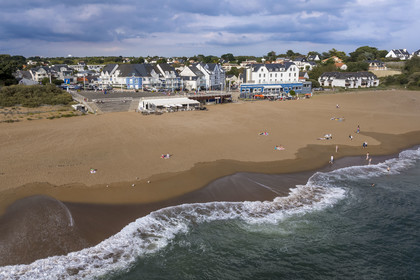 France, Loire Atlantique, Estuaire de la Loire, Saint Nazaire, plage de Saint Marc sur Mer beach (aerial view)