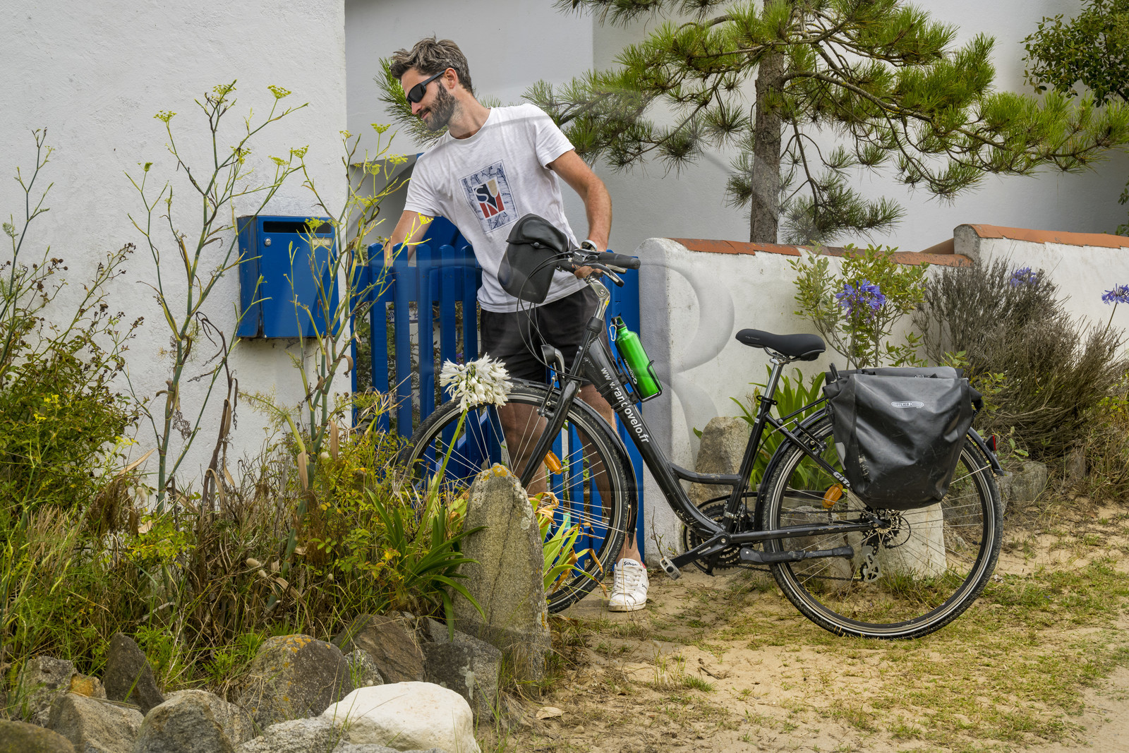 France, Vendée (85), île de Noirmoutier, Noirmoutier-en-l'Ile, L'Herbaudière, arrivée de la randonnée à bicyclette