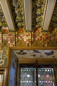 Espagne, Catalogne, Barcelone, Casa Vicens (1883 - 1885) de l'architecte du modernisme catalan Antoni Gaudi, site classé au Patrimoine Mondial de l'UNESCO, salle à manger