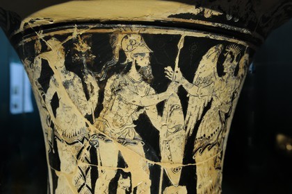 Italie, Toscane, Val di Cecina, Volterra, Museo Etrusco Guarnacci (Musée Etrusque Guarnacci), vase de Montebradoni (cratere da Montebradoni) du IVe siècle av. J.‑C.