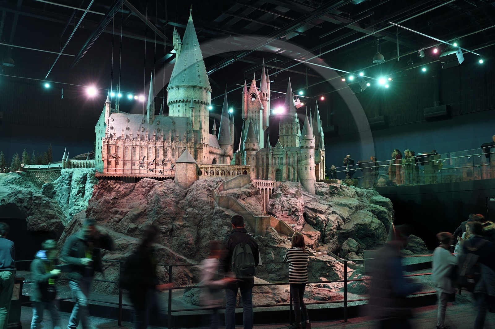 Royaume-Uni, Hertfordshire, Leavesden, Leavesden Film Studios, Harry Potter Studio Tour London, les coulisses du tournage des 8 films de Harry Potter, maquette de l'école de Poudlard
