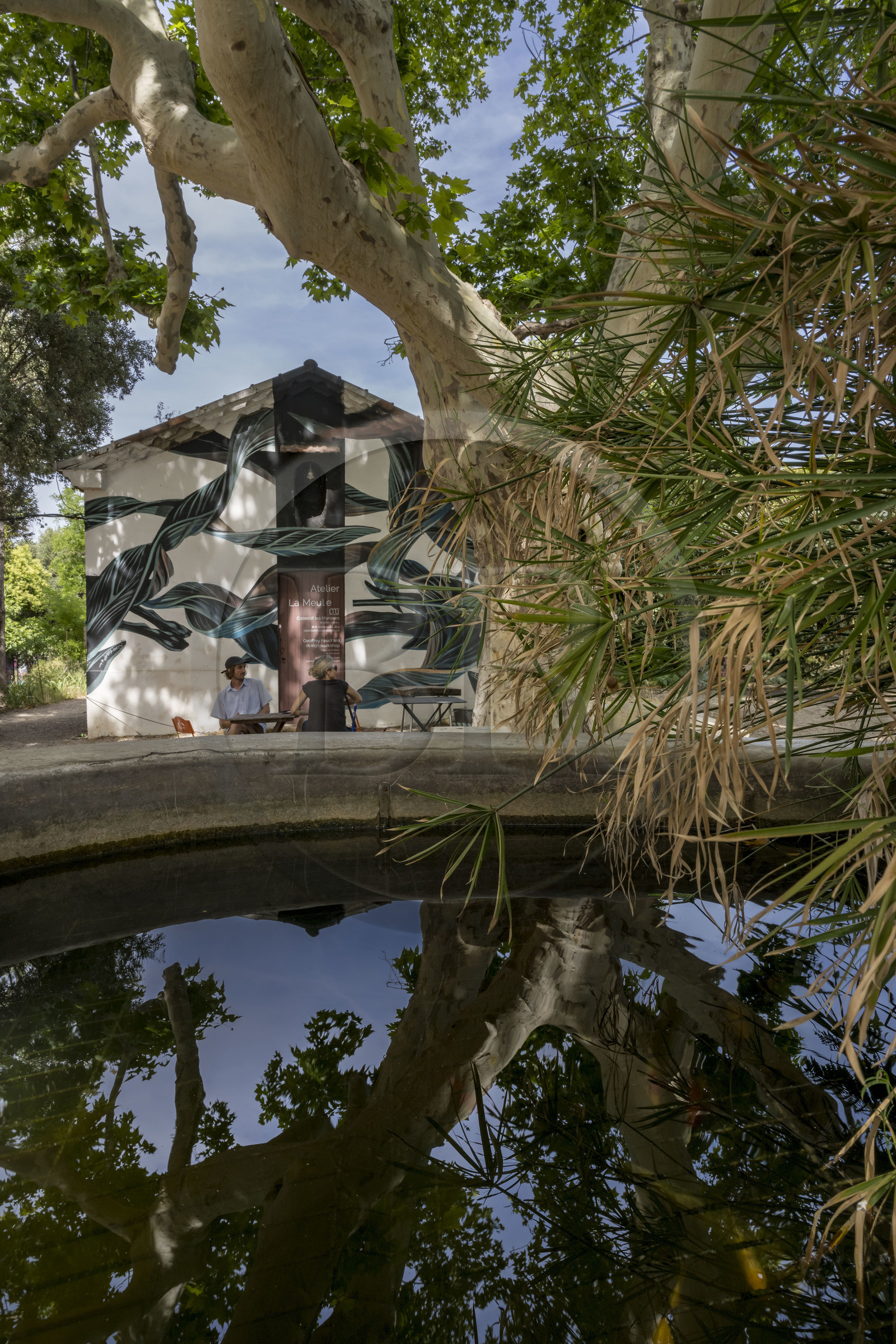 France, Bouches-du-Rhône (13), Marseille, Le Couvent, tiers-lieu, un grand jardin rue Levat mais aussi un lieu culturel hybride avec sa cité d’artistes, des expositions, des concerts ou encore des projets ouverts au voisinage