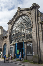 France, Ille et Vilaine, Cote d'Emeraude (Emerald Coast), Saint Malo inner city, the covered market of the Halle au Blé