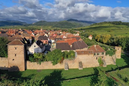 France, Haut-Rhin (68), Route des vins d'Alsace, Bergheim, ancienne cite m
