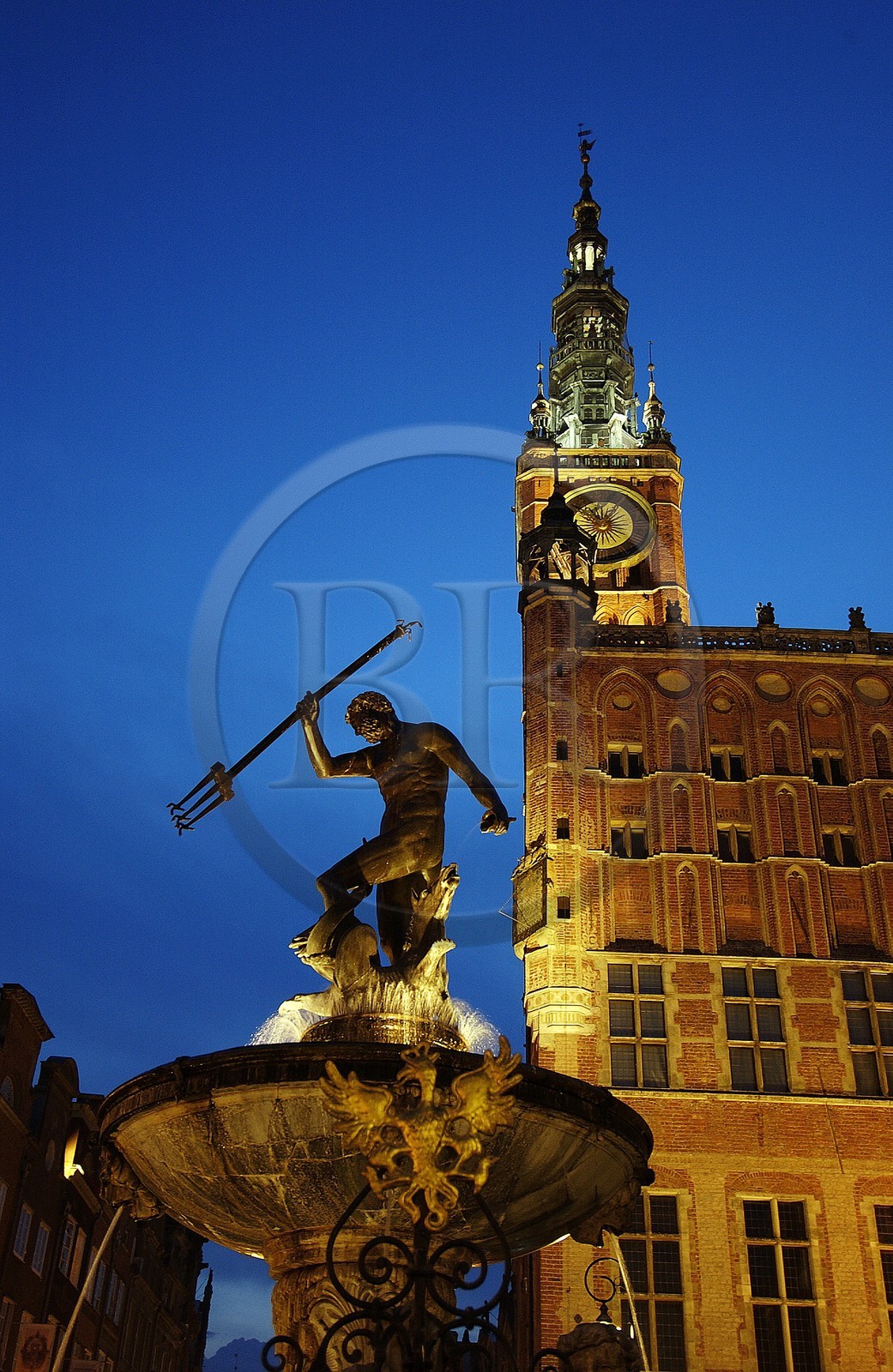 Poland, Eastern Pomerania, Gdansk, the Neptune god in front of the town hall on the Length-Market Square, located in the main borough