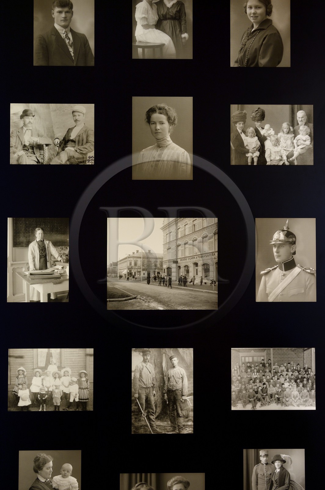 Sweden, Vasterbotten County, Umea, the Vasterbotten museum (folk museum) in Gammlia, images of the city and its inhabitants around 1915