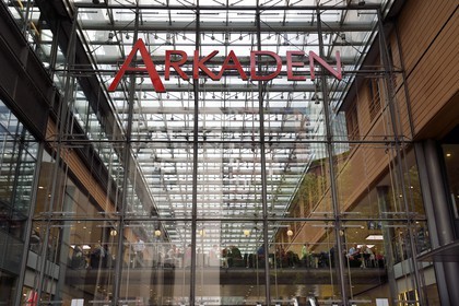 Allemagne, Berlin, Potsdamer Platz, centre commercial Arkaden de l'architecte Renzo Piano