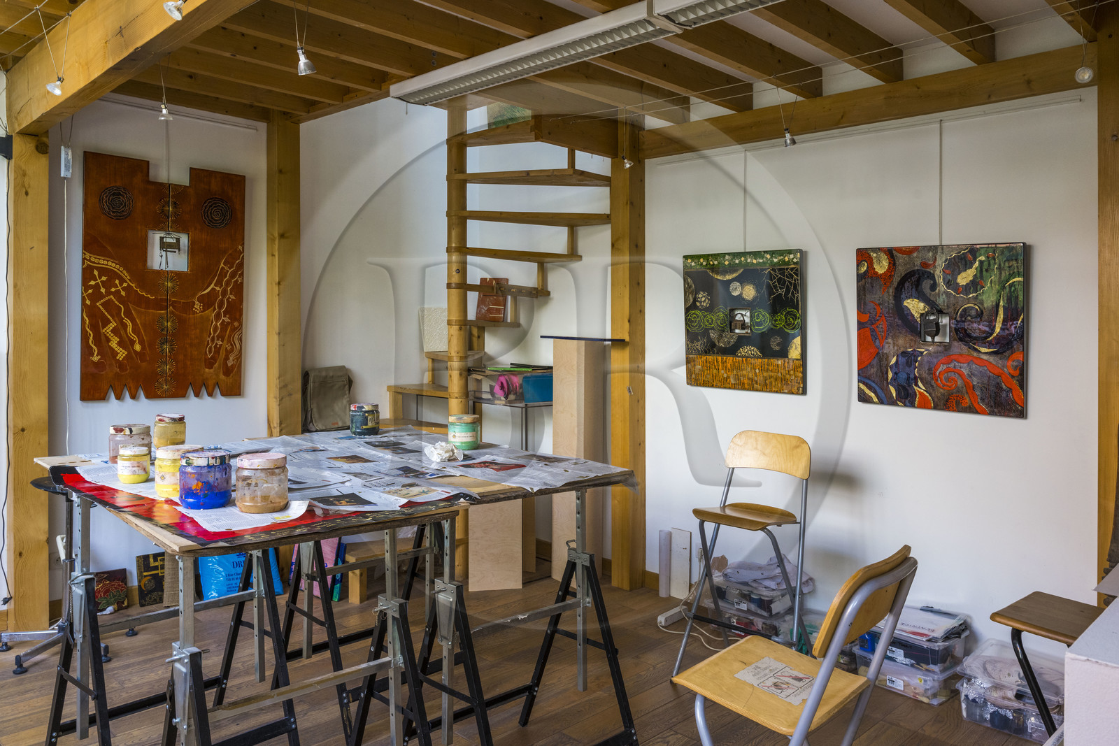 France, Hauts-de-Seine (92), Colombes, atelier de l'artiste et laqueur Isabelle Emmerique