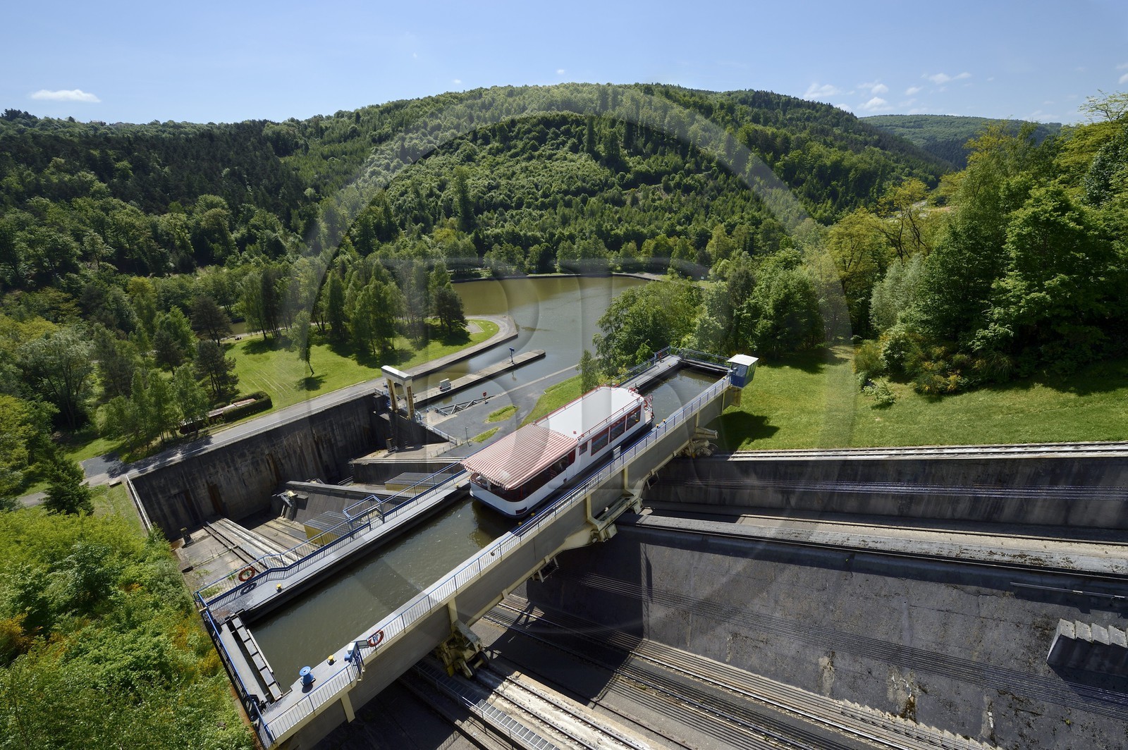 France, Moselle, the Saint-Louis-Arzviller inclined plane is part of the Marne-Rhine Canal (Canal de la Marne au Rhin) and enables the canal to cross the Vosges Mountains, it replaces 17 locks
