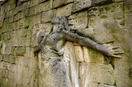 France, Paris (75), square Samuel Champlain, monument aux victimes des r