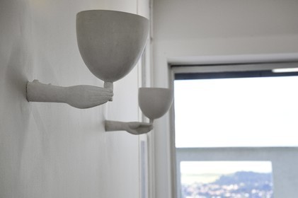 France, Var (83), Hyères, la villa Noailles concue par l'architecte Robert Mallet Stevens,  appliques conçues et réalisées par Alberto Giacometti