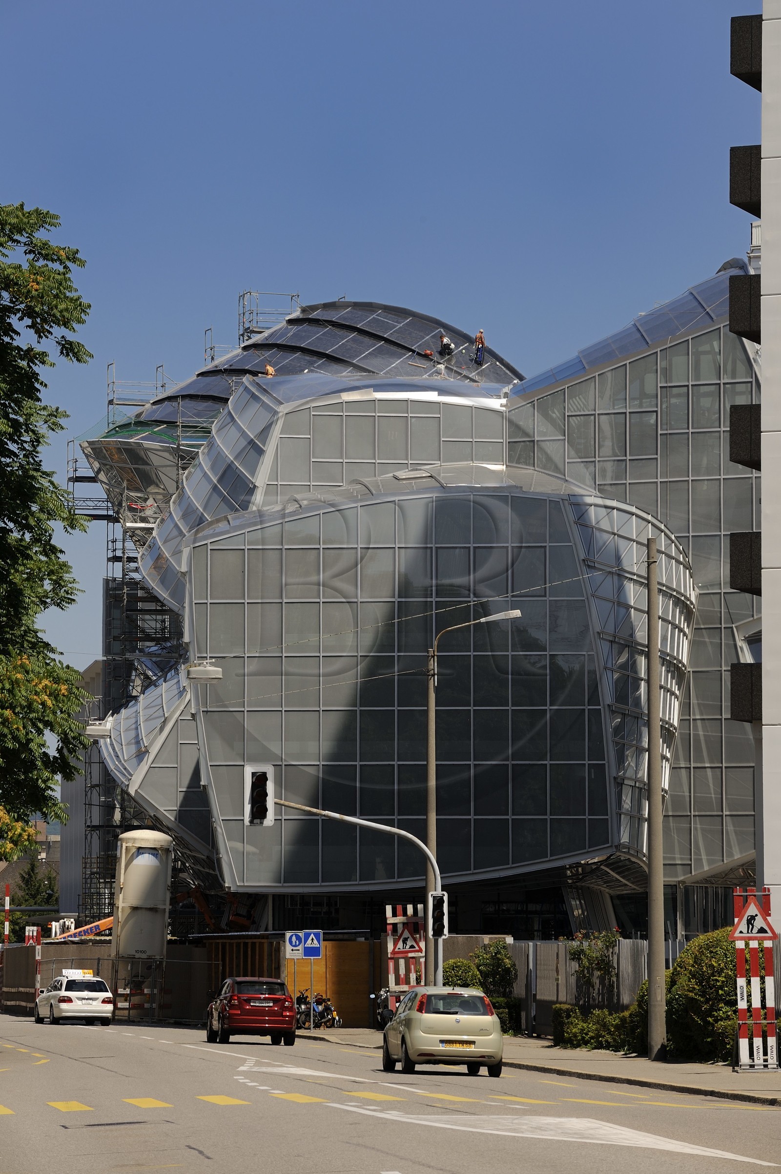 Switzerland, Basel, Novartis Campus, building by the architect Frank O. Gehry