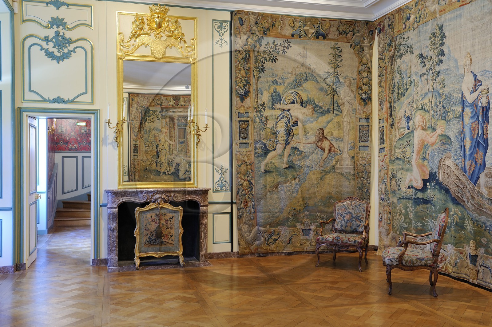 France, Loiret (45), Vallée de la Loire classée Patrimoine Mondial de l' UNESCO, Sully-sur-Loire, aile 18e s., mention obligatoire : Châteaux de Sully-sur-Loire, propriété du département du Loiret