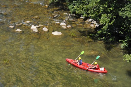 France, Hérault (34), vallée de l' Orb, descente en canoë-kayak de la rivière Orb au moulin de Travassac à Mons la Trivalle