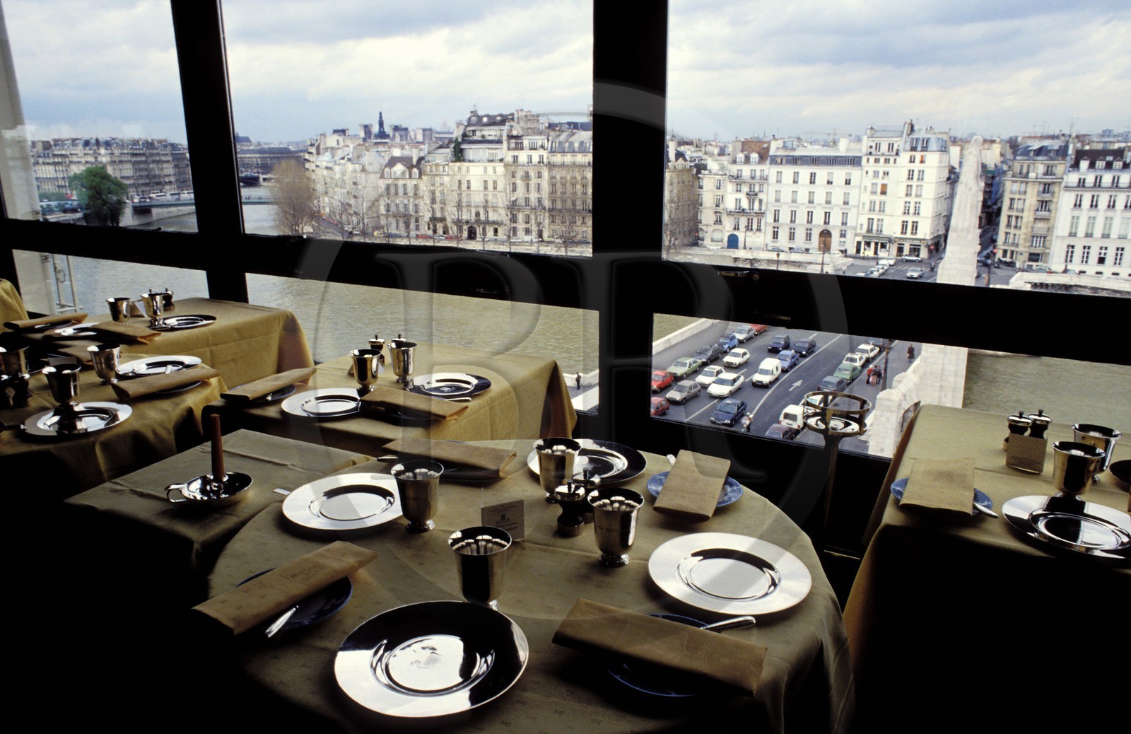 France, Paris, Notre Dame area seen from the Tour d'Argent restaurant