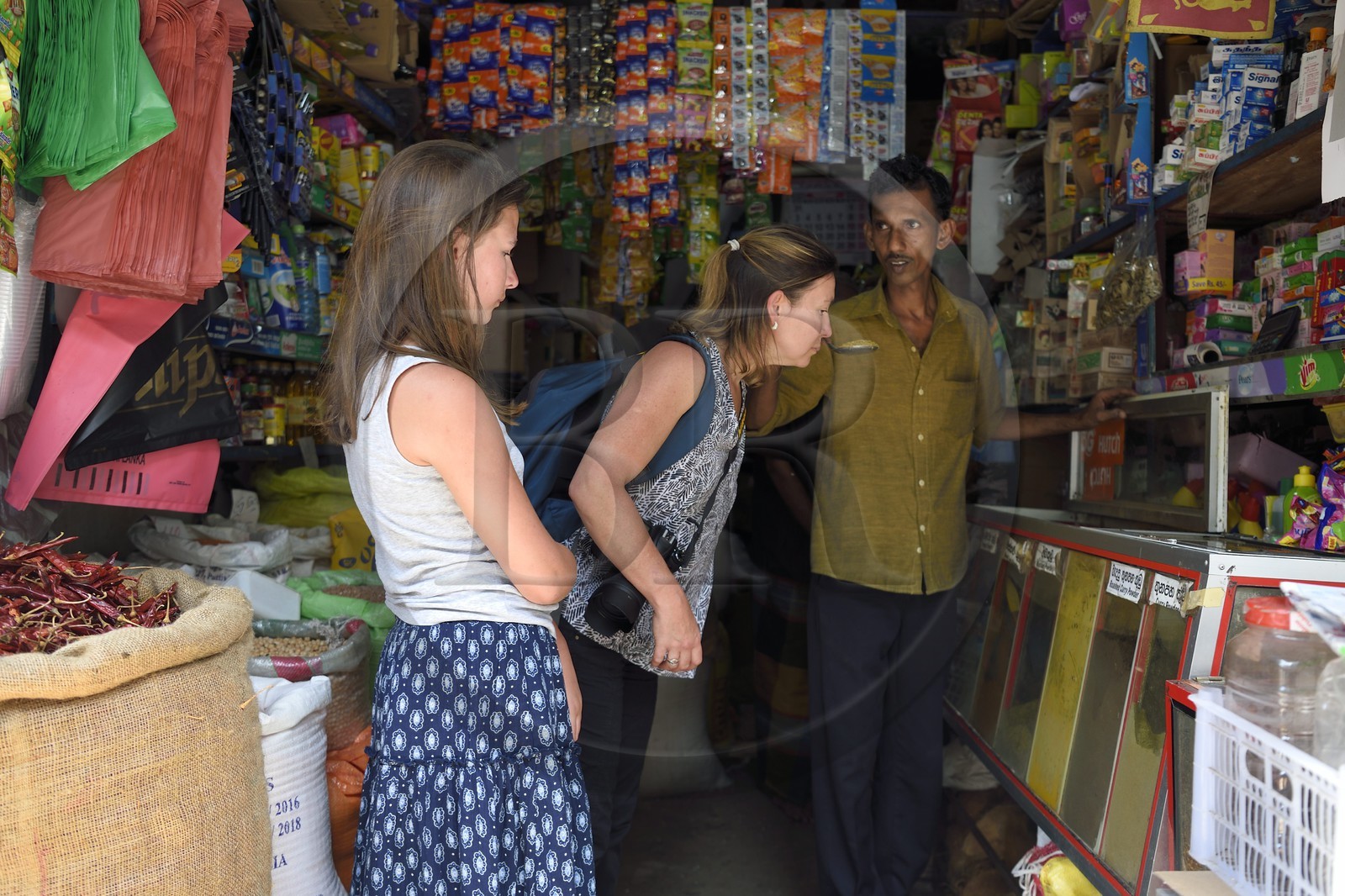 Sri Lanka, Southern Province, Galle Fort, listed as World heritage by UNESCO, buying spices in a shop