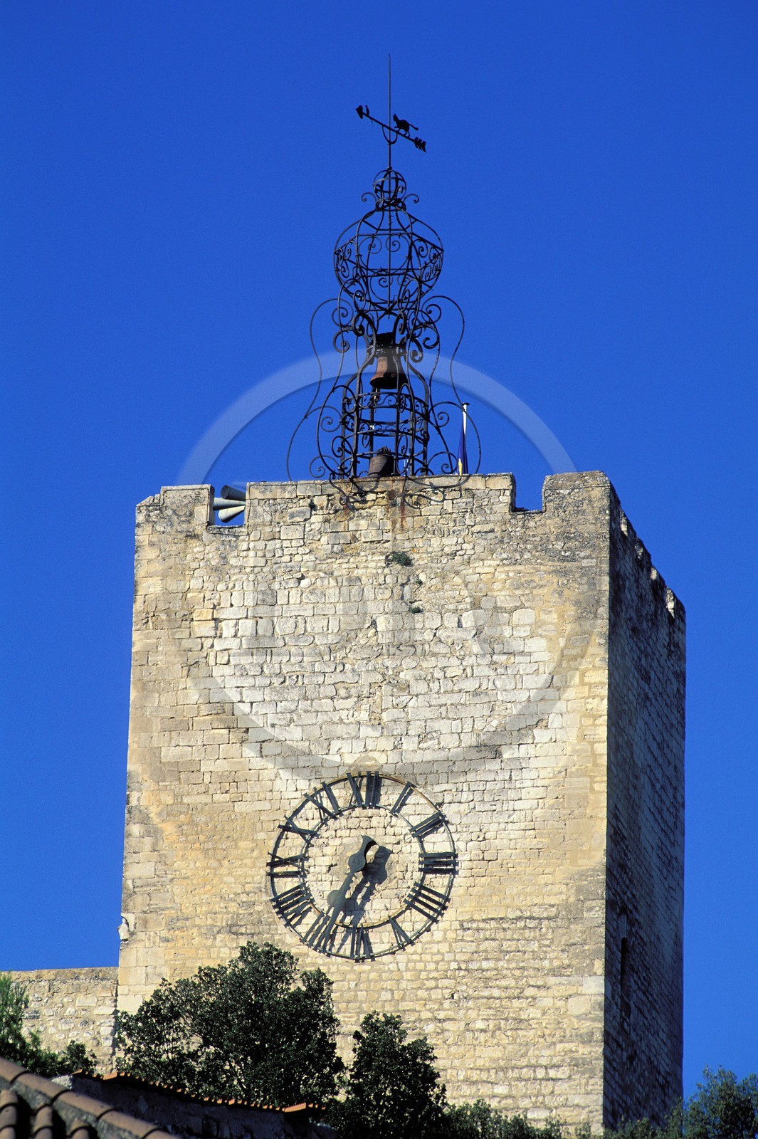 France, Vaucluse (84), Pernes-les-Fontaines, le tour de l' horloge (Comtat Venaissin)