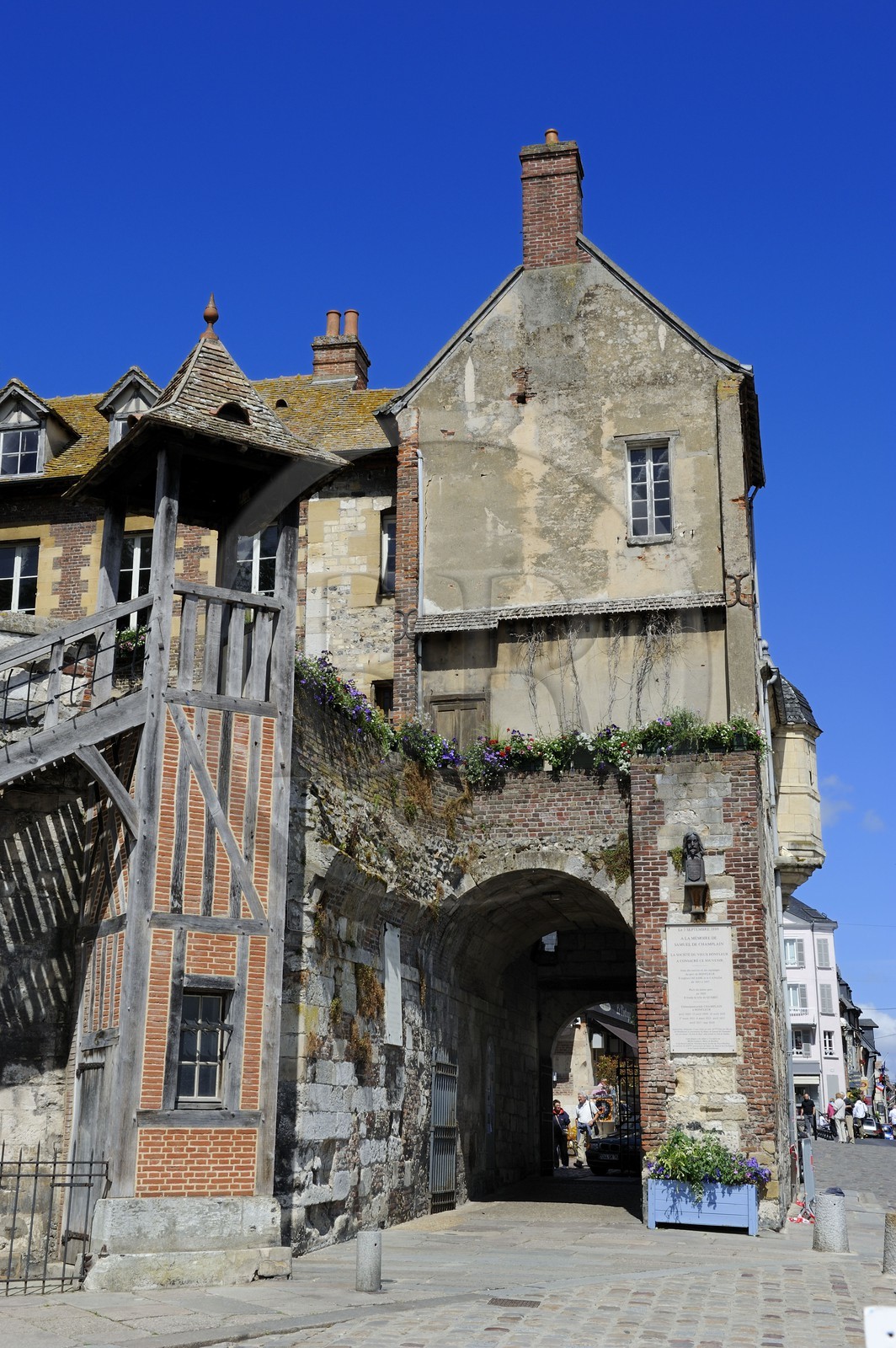 France, Calvados (14), Honfleur, la lieutenance du Vieux-Bassin