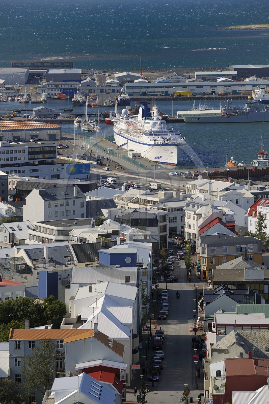 Iceland, Reykjavik, the Skolavordustigur street in the old town which leads to the port