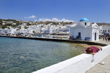 Grèce, Les Cyclades, mer Égée, île de Mykonos, Chora (Mykonos town), le vieux port