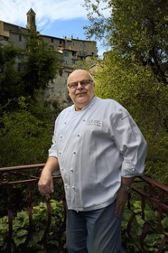 France, Alpes-Maritimes, Peillon, Auberge de la Madone, the owner and chef Christian Millo
