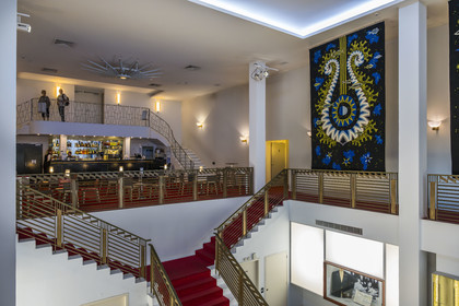 France, Loire-Atlantique (44), Saint-Nazaire, l'Escal'Atlantic dans l'ancienne base sous-marine allemande fait revivre le monde des transatlantiques, reconstitution du salon fumoir des 1re classe