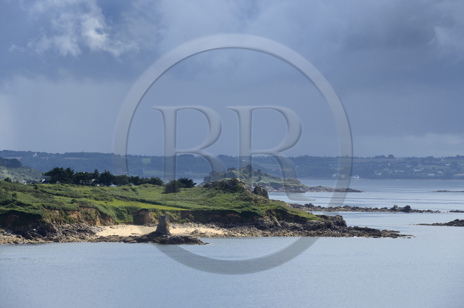 France, Finistere, Morlaix bay seen from the Pointe de Diben