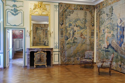 France, Loiret (45), Vallée de la Loire classée Patrimoine Mondial de l' UNESCO, Sully-sur-Loire, aile 18e s., mention obligatoire : Châteaux de Sully-sur-Loire, propriété du département du Loiret