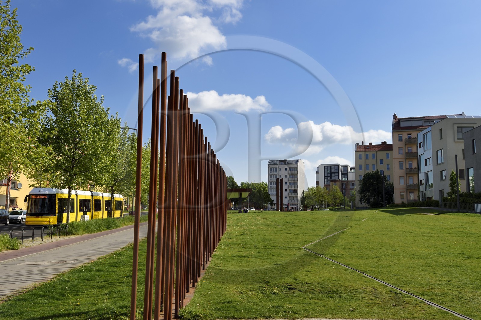 Allemagne, Berlin, Bernauer Strasse, Mémorial du Mur de Berlin (Gedenkstätte Berliner Mauer), reconstitution symbolique du Mur et du No man's land