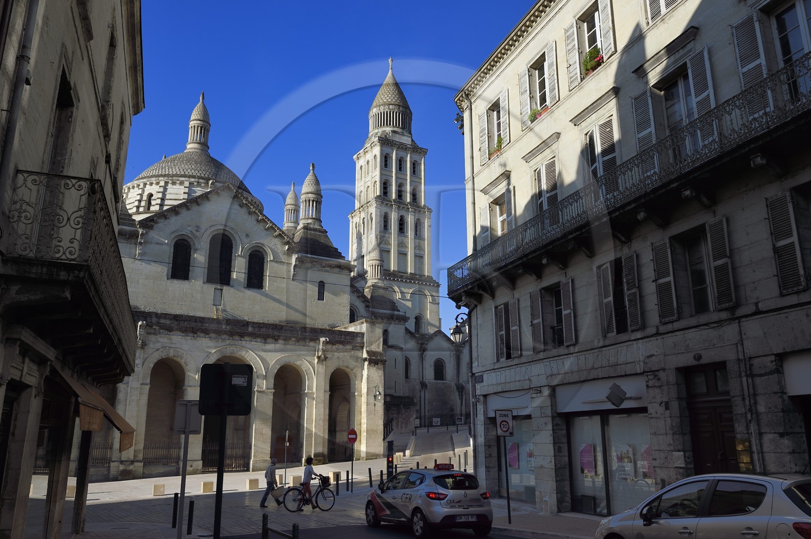 France, Dordogne, White Perigord, Perigueux, Saint Front Cathedral, stop on Route of Santiago de Compostela listed as World Heritage by UNESCO