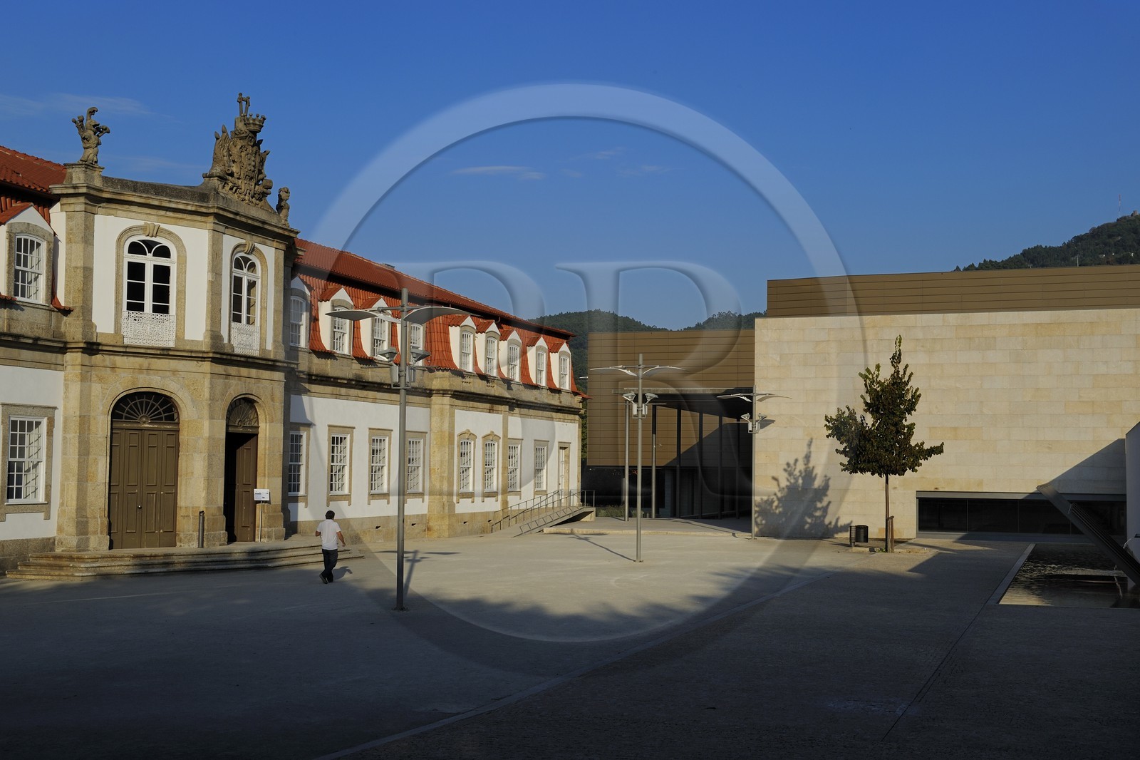 Portugal, région du Minho, Guimaraes, centre culturel Vila Flor et siège de Guimaraes 2012