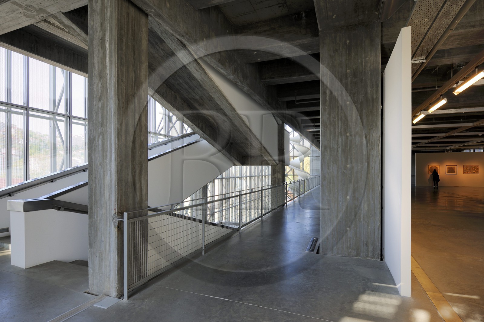 Turquie, Istanbul, l'université et le centre d'art contemporain Santralistanbul des architectes turcs Emre Arolat, Nevzat Sayin, Ihsan Bilgin et Han Tümertekin