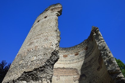France, Dordogne (24), Périgord Blanc, Périgueux, quartier de la Cité dit de Vésone, ruine romaine de la Tour de Vésone (Vesunna)