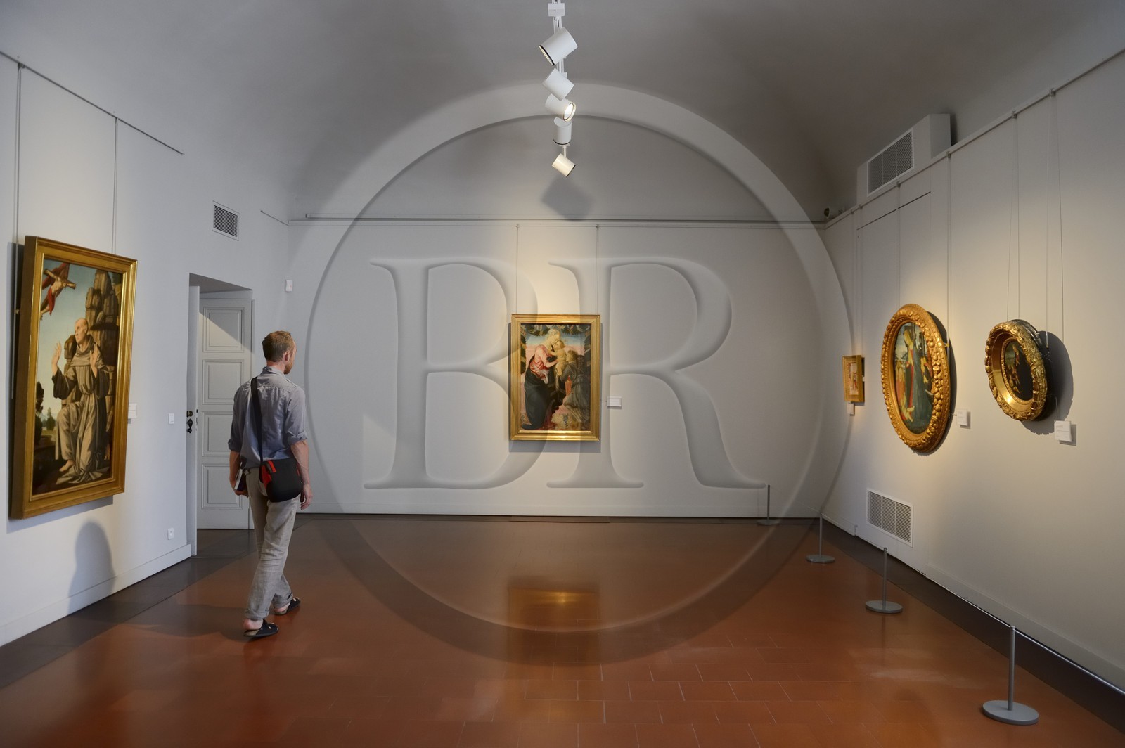 France, Corse-du-Sud (2A), Ajaccio, musée Fesch (musée des beaux-arts), Vierge à l'Enfant soutenu par un ange sous une guirlande de Sandro Botticelli