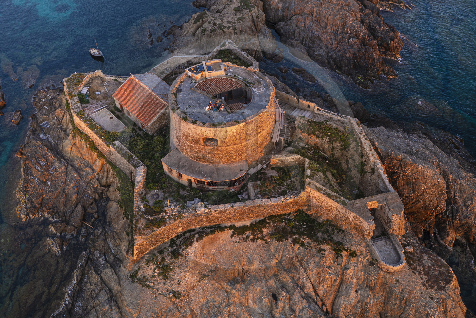 France, Var (83), Iles d'Hyères, parc national de Port Cros, Ile de Porquerolles, Fort du Petit Langoustier datant du XVIIème siècle sur son ilot (vue aérienne)