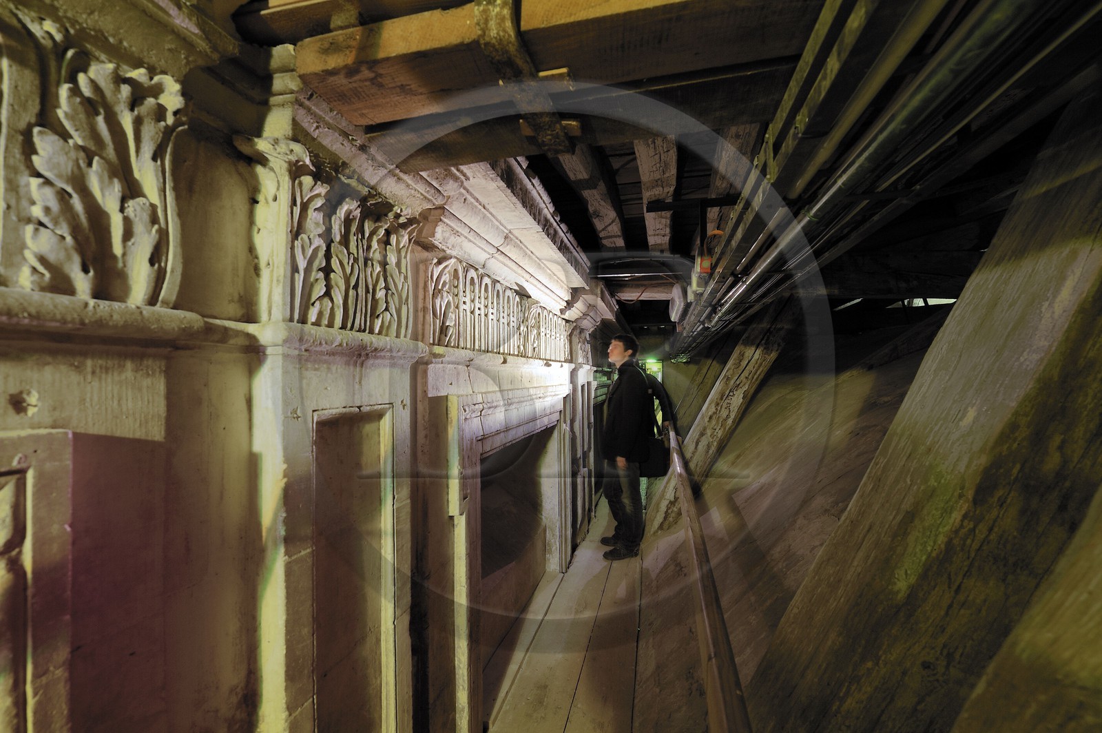 France, Yvelines (78), château de Versailles, classé Patrimoine Mondial de l'UNESCO, ancienne façade au dessus de la Galerie des Glaces