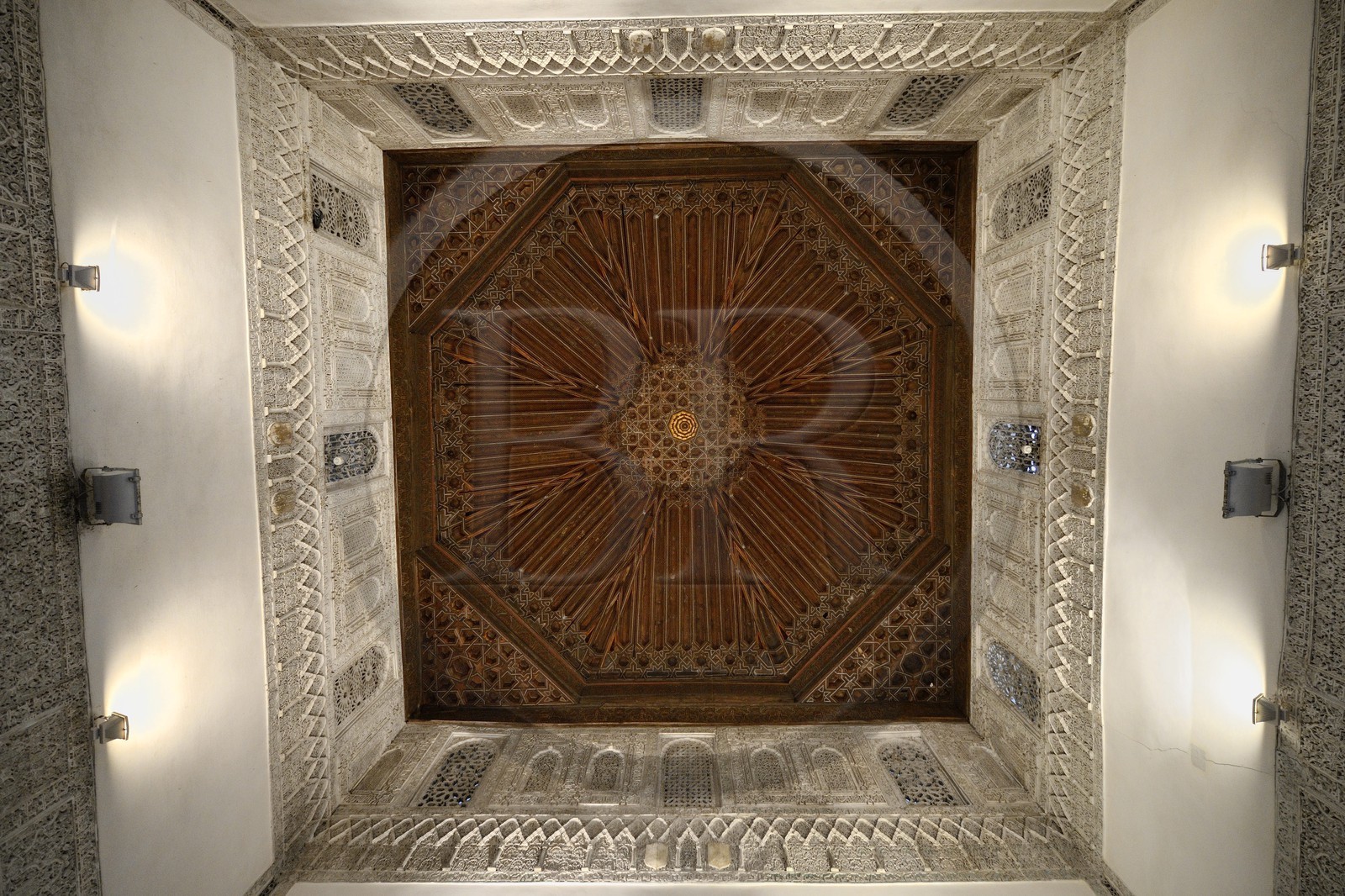 Espagne, Andalousie, Séville, Alcazar de Séville (Reales Alcazares de Sevilla), classé Patrimoine Mondial de l'UNESCO, plafond de la Salle de Justice (Sala de la Justicia)