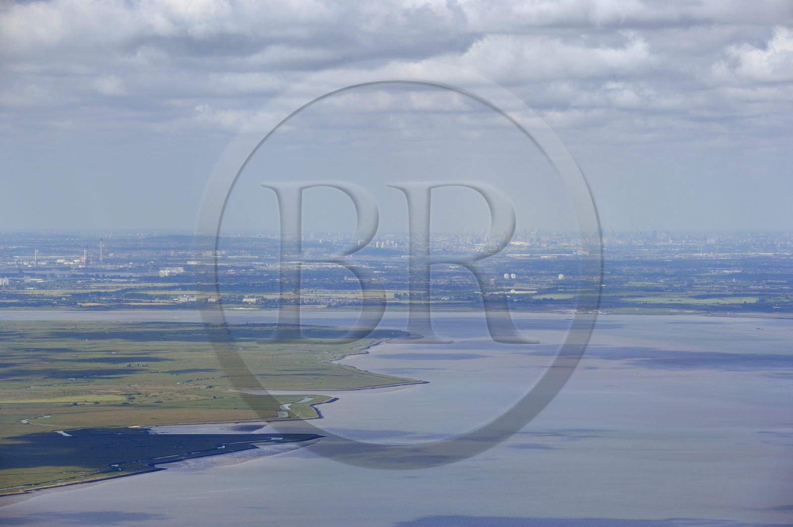 United Kingdom, England, Essex, around Southend-on-Sea, Thames estuary 40 miles (64 km) east of central London in the background (aerial view)