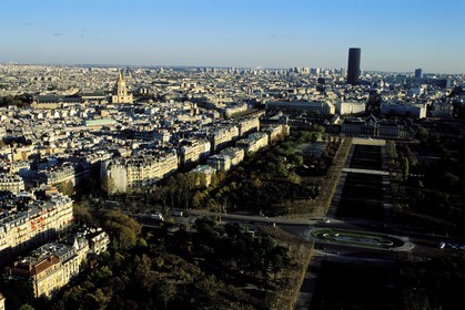 France, Paris (75), vue sur le Champ de Mars, depuis la Tour Eiffel
